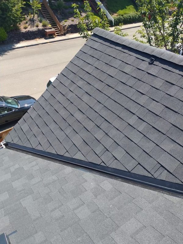 Roof replacement in Yarrow Point WA